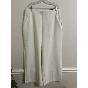 NWOT Torrid Off-White Women's High Waist Wide Leg Trouser Pull On Pants 1X